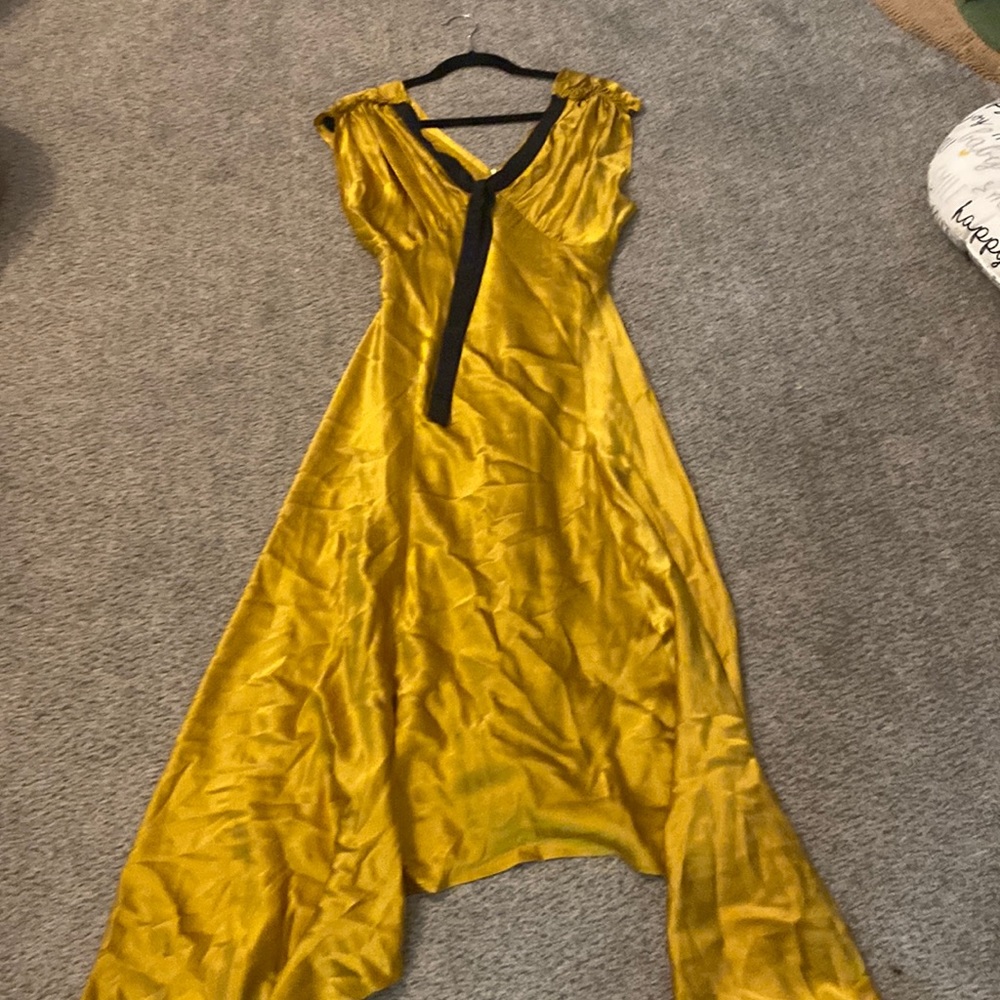 NWT Women’s Anthropologie Gold/Black Silk Dress Size 4
